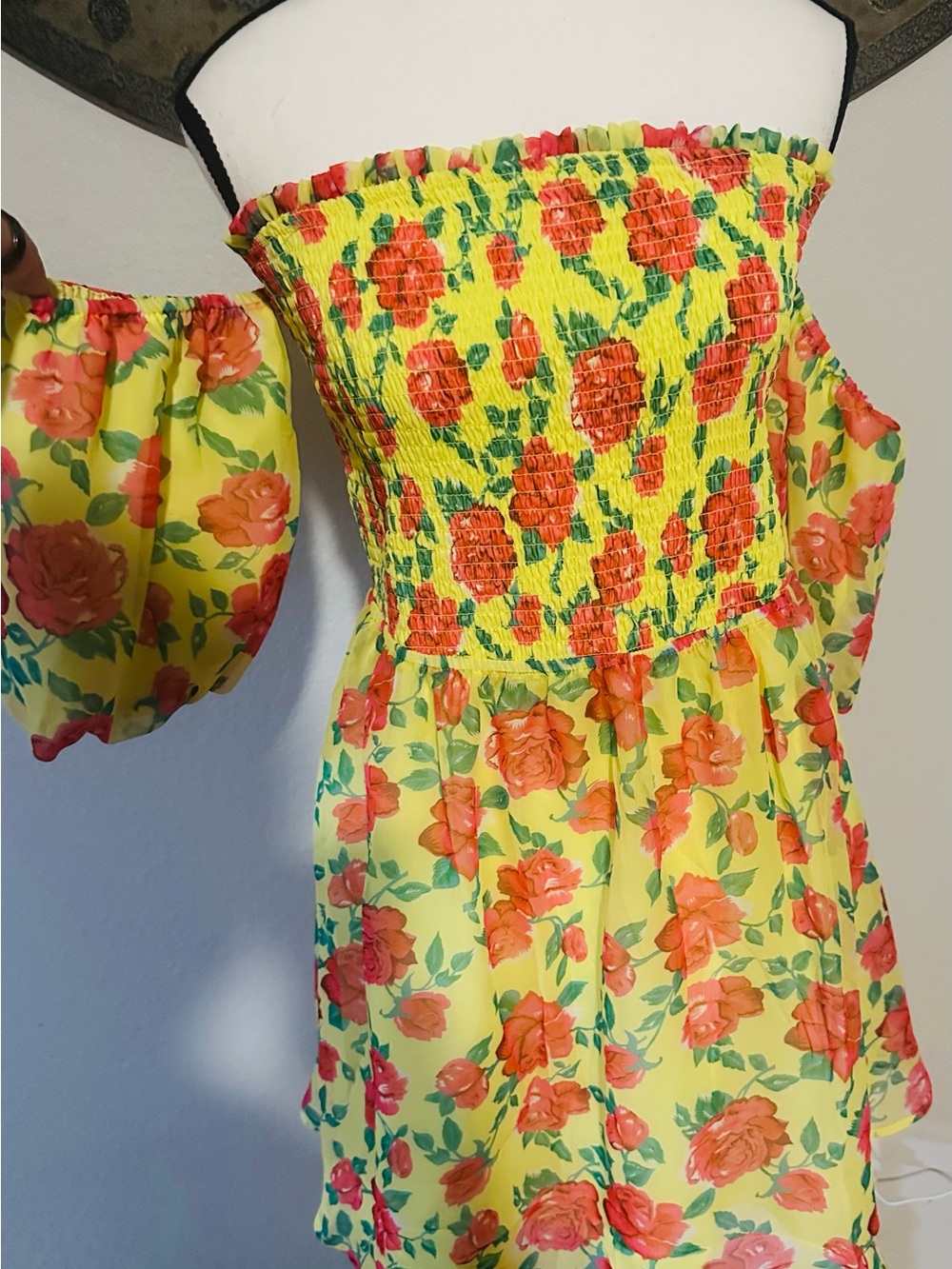 Off-Shoulder Yellow Floral Dress - Picture 3 of 5